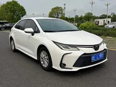 2021 Toyota Corolla 1.2T S-CVT Pioneer, белый — фото 3