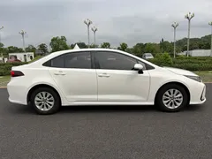 2021 Toyota Corolla 1.2T S-CVT Pioneer, белый — фото 7