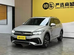 2022 Volkswagen Tiguan L 330TSI AT 2WD R-Line Flagship — фото 1