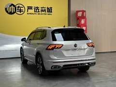 2022 Volkswagen Tiguan L 330TSI AT 2WD R-Line Flagship — фото 5