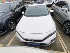 2022 Honda Civic 240Turbo CVT, белый — фото 2