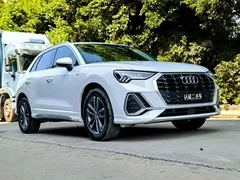 2021 Audi Q3 35 TFSI Sport, белый — фото 3