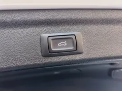 2021 Audi Q3 35 TFSI Sport, белый — фото 28