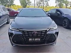 2022 Toyota Avalon Hybrid 2.5L Luxury, чёрный — фото 2