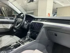 2023 Volkswagen Magotan 330TSI DCT Luxury, чёрный — фото 16