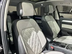 2023 Volkswagen Magotan 330TSI DCT Luxury, чёрный — фото 17