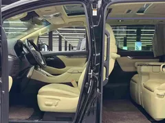 2020 Toyota Vellfire 2.5L Hybrid Black Gold Limited Edition, чёрный — фото 8