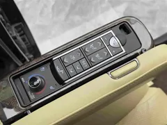 2020 Toyota Vellfire 2.5L Hybrid Black Gold Limited Edition, чёрный — фото 14