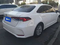 2021 Toyota Corolla TNGA 1.5L CVT Pioneer, белый — фото 3