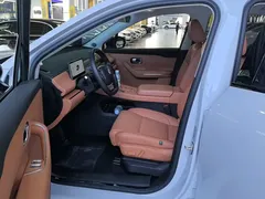 2024 Leapmotor C10 530 Smart — фото 9