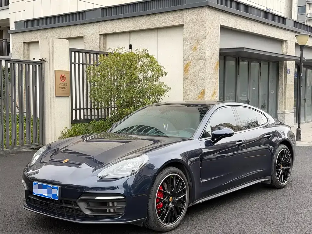 2023 Porsche Panamera 2.9T
