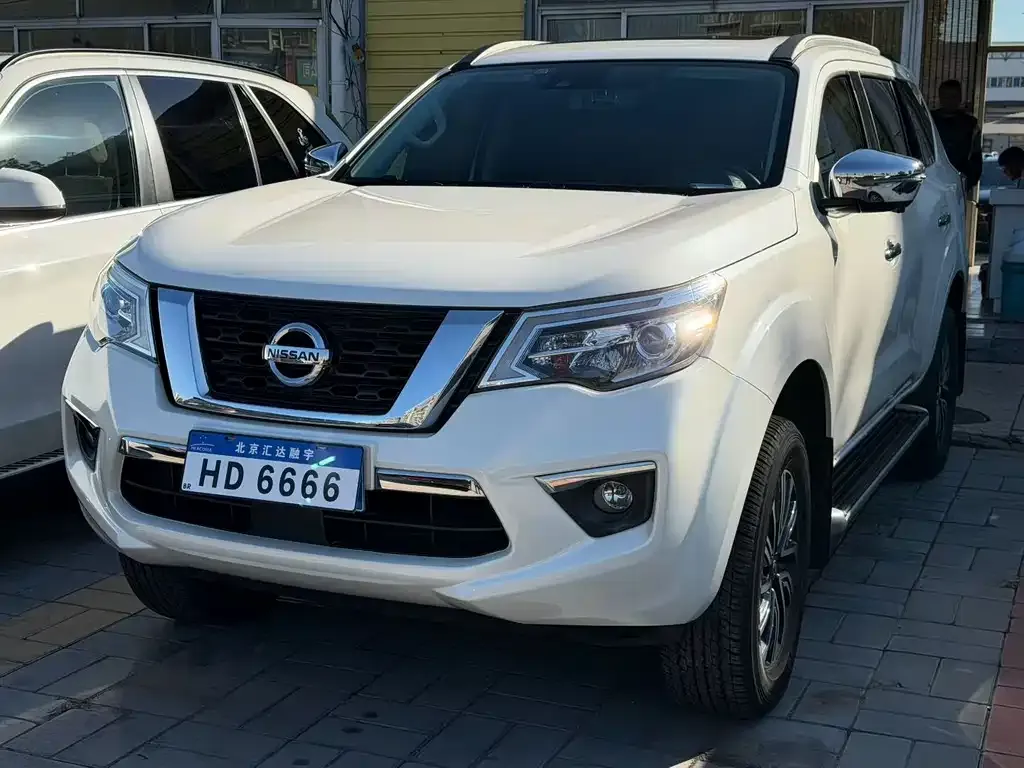 2020 Nissan Terra 2.5L XL Upper 4WD AT Luxury