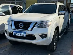 2020 Nissan Terra 2.5L XL Upper 4WD AT Luxury, белый — фото 1