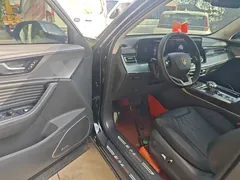 2023 Hongqi HS5 2.0T 4WD Qixiang Pro, чёрный — фото 16