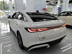 2025 BYD Seal 06 EV 470km Premium, белый — фото 5