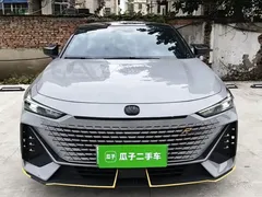 2023 Changan UNI-V iDD 1.5T 113km PHEV — фото 3