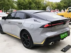 2023 Changan UNI-V iDD 1.5T 113km PHEV — фото 5