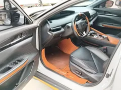 2023 Changan UNI-V iDD 1.5T 113km PHEV — фото 16