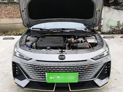 2023 Changan UNI-V iDD 1.5T 113km PHEV — фото 20