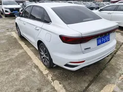 2023 Geely Emgrand 4th Gen Champion 1.5L CVT Premium, белый — фото 15