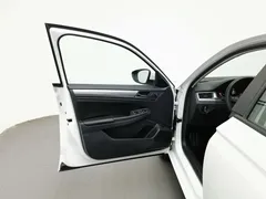 2019 Volkswagen Bora Legend 1.5L AT Fashion China VI, белый — фото 8