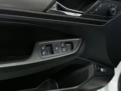 2019 Volkswagen Bora Legend 1.5L AT Fashion China VI, белый — фото 9