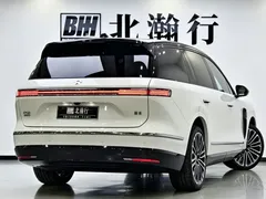 2026 Nio ES8 6-seat Executive Signature, чёрный — фото 6