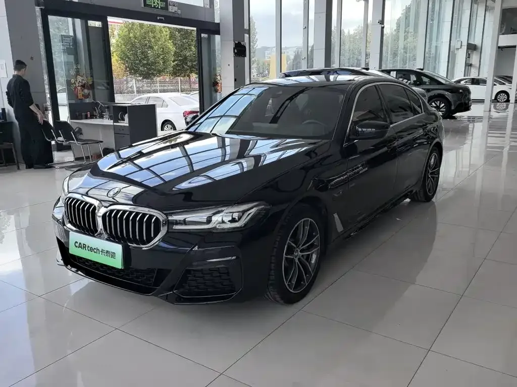 2021 BMW 5 Series 535Le M Sport Package