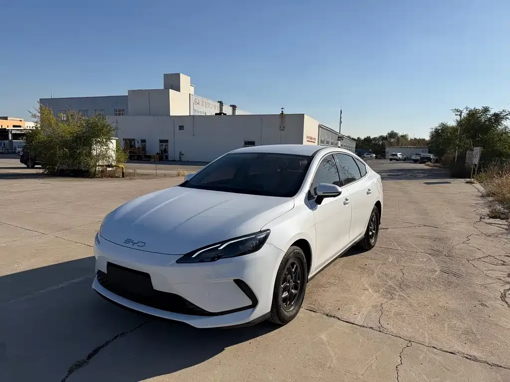 2025 BYD Seal 05 PHEV DM-i Smart Drive 55km Luxury