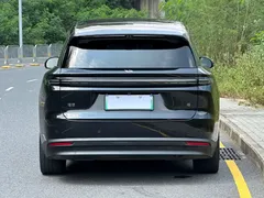 2025 Li Auto i8 Standard, чёрный — фото 17