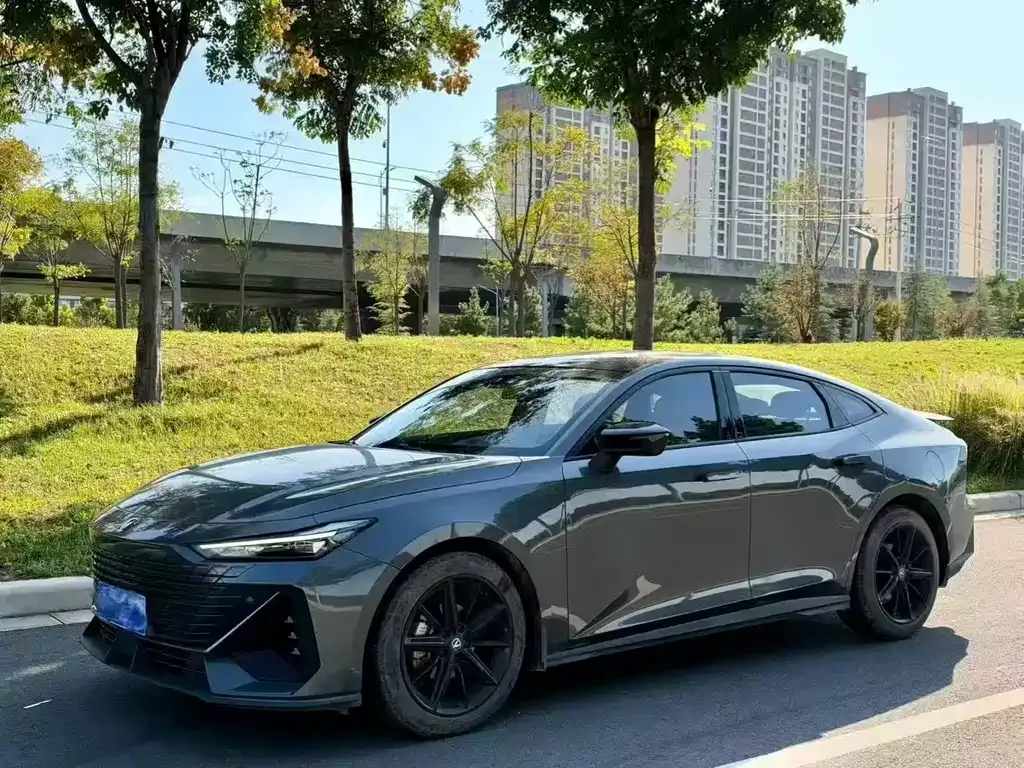 2023 Changan UNI-V 1.5T Premium