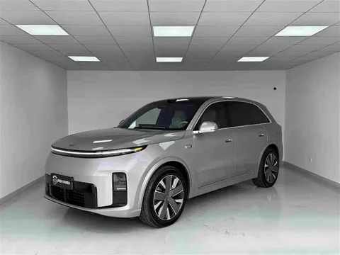 2026 Li Auto L8