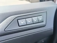 2021 Toyota Alphard Hybrid 2.5L Premium, белый — фото 26
