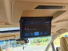 2021 Toyota Alphard Hybrid 2.5L Premium, белый — фото 31