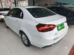 2020 Geely Emgrand 1.5L CVT Luxury, белый — фото 5