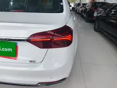 2020 Geely Emgrand 1.5L CVT Luxury, белый — фото 8