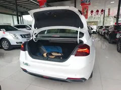 2020 Geely Emgrand 1.5L CVT Luxury, белый — фото 19