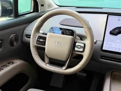 2025 Li Auto i8 Standard, чёрный — фото 11