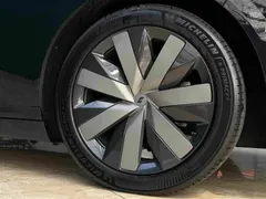 2025 Li Auto i8 Standard, чёрный — фото 21