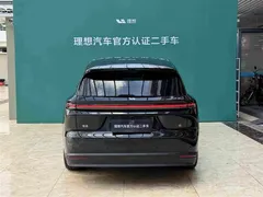 2025 Li Auto i8 Standard, чёрный — фото 25