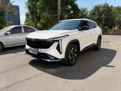 2023 Geely Atlas Cool 1.5TD Smart, белый — фото 2
