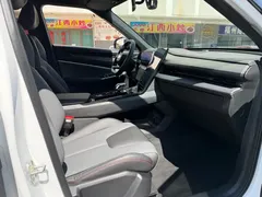 2023 Geely Atlas Cool 1.5TD Smart, белый — фото 4