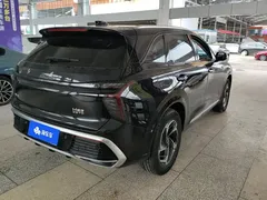 2023 Hongqi HS3 1.5T 2WD, чёрный — фото 3