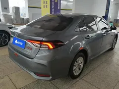 2022 Toyota Corolla 1.8L Hybrid E-CVT, синий — фото 3