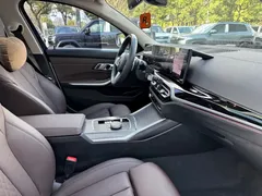 2023 BMW 3 Series 325Li M Sport Dark Night Package, белый — фото 14