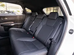 2023 Lexus RX 350h 2WD, белый — фото 12
