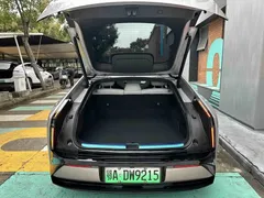 2025 Xpeng P7 702 Long Range Ultra — фото 11
