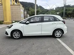 2022 Honda Fit 1.5L CVT Sunroof, белый — фото 3