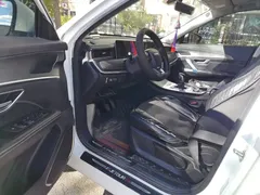2021 Jetour X70 PLUS 1.5T MT 5-seat, белый — фото 12
