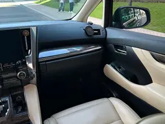 2021 Toyota Alphard Hybrid 2.5L Premium, чёрный — фото 20